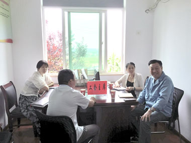 员工慰问03.jpg JJB电竞企业职工文体健康活动中心管理系统